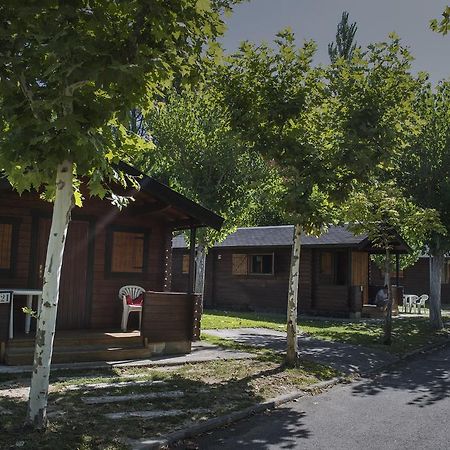 Camping & Bungalows Ligueerre De Cinca エクステリア 写真
