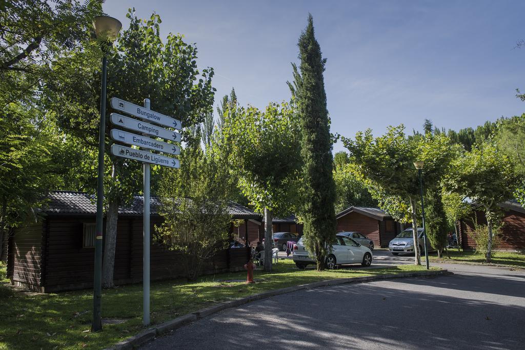 Camping & Bungalows Ligueerre De Cinca エクステリア 写真