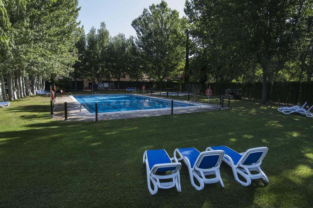 Camping & Bungalows Ligueerre De Cinca エクステリア 写真